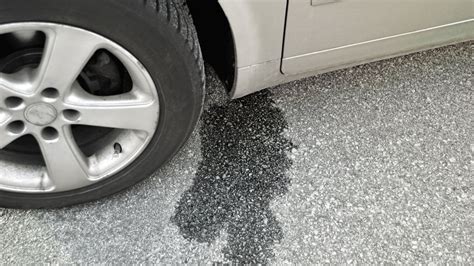 car leaks water when parked|Water Leak After Car Is Turned Off: Coolant Leaking。